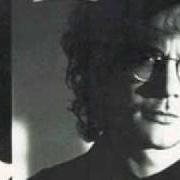 El texto musical THE HEARTACHE de WARREN ZEVON también está presente en el álbum Sentimental hygiene (1987)