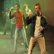 El texto musical JETZT IST ES ZU SPÄT de WISE GUYS también está presente en el álbum Wo der pfeffer wächst (2004)