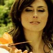 El texto musical ANGELS de WITHIN TEMPTATION también está presente en el álbum The howling (2007)