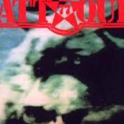 El texto musical ESPADAS Y SERPIENTES de ATTAQUE 77 también está presente en el álbum Rabioso! la pesadilla recién comienza (1991)