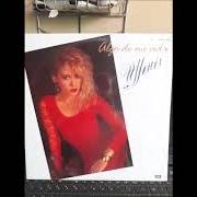 El texto musical MI VECINA de YURI también está presente en el álbum Sui generis (1989)