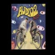 El texto musical ACQUA E SALE de AUDIO 2 también está presente en el álbum Mila (2000)