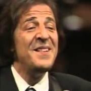 El texto musical L'ILLOGICA ALLEGRIA de GIORGIO GABER también está presente en el álbum Il teatro canzone (1992)