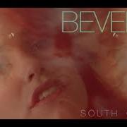 El texto musical VICTORIA de BEVERLY también está presente en el álbum The blue swell (2016)