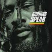 El texto musical BRIGHTEN MY VISION de BURNING SPEAR también está presente en el álbum Calling rastafari (1999)