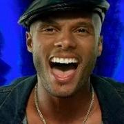 El texto musical IF LOVE IS WHAT YOU WANT de KENNY LATTIMORE también está presente en el álbum Weekend (2001)