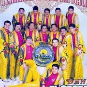 El texto musical LOS REYES DEL CONTRABANDO de BANDA EL RECODO también está presente en el álbum De parranda con la banda (1997)