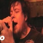 El texto musical WORLD SO COLD de 12 STONES también está presente en el álbum Anthem for the underdog (2007)