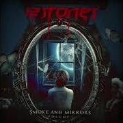 El texto musical ANYWHERE BUT HERE de 12 STONES también está presente en el álbum Smoke and mirrors volume 1 (2020)