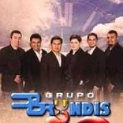 El texto musical MIL CARICIAS de GRUPO BRYNDIS también está presente en el álbum Mas alla del tiempo y la distancia (2010)