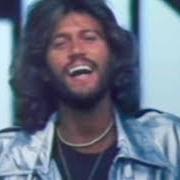 El texto musical LIFE GOES ON de BEE GEES también está presente en el álbum Staying alive (1983)