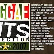 El texto musical FOUNDATIONFOUNDATION de BEENIE MAN también está presente en el álbum Best of beenie man (cd1) (2000)