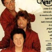 El texto musical COME IL SOLE AD EST de NEW TROLLS también está presente en el álbum Il sale dei new trolls (1996)