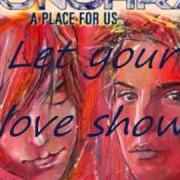 El texto musical LOVE IS HERE de SONOHRA también está presente en el álbum A place for us (2010)