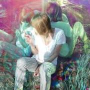 El texto musical MOON de BETH ORTON también está presente en el álbum Kidsticks (2016)