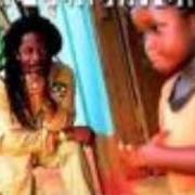 El texto musical TROUBLE de THE GLADIATORS también está presente en el álbum Something a gwaan! (2000)