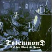 Auf dem mond ein feuer