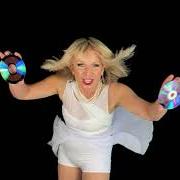 El texto musical BAREFOOT ON MARS de TOYAH también está presente en el álbum Posh pop (2021)