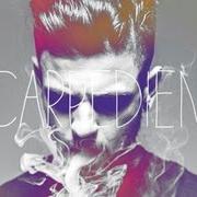 El texto musical LONTANA DA ME de ENTICS también está presente en el álbum Carpe diem (2012)