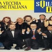 El texto musical UNA VECCHIA CANZONE ITALIANA de SQUADRA ITALIA también está presente en el álbum Sanremo