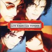 El texto musical SIGLOS DE AMOR de LOS ENANITOS VERDES también está presente en el álbum Igual que ayer (1992)