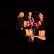 El texto musical SEMPER FI de PETER, PAUL & MARY también está presente en el álbum Discovered (2014)