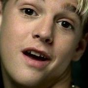 El texto musical IKO IKO de AARON CARTER también está presente en el álbum Aaron's party (come get it) (2000)