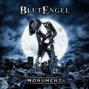El texto musical KINDER DIESER STADT de BLUTENGEL también está presente en el álbum Monument (2013)