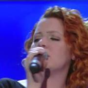 El texto musical PER TUTTA LA VITA de NOEMI también está presente en el álbum Sanremo 2010