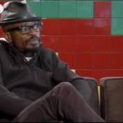 El texto musical PETIT CHANSON (LIVE) de TÉTÉ también está presente en el álbum Le premier clair de l'aube (2010)