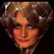 El texto musical WHAT A WAY TO TREAT MY HEART de BONNIE TYLER también está presente en el álbum Diamond cut (1979)