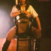 El texto musical LOVE TANGLE de BONNIE TYLER también está presente en el álbum The world starts tonight (1977)
