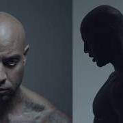 El texto musical ÇA VA ALLER de BOOBA también está presente en el álbum Trone (2017)