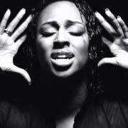 El texto musical HALL OF FAME de ALEXANDRA BURKE también está presente en el álbum Renegade (2015)