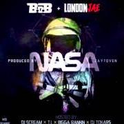 El texto musical NEVER FOLD de B.O.B también está presente en el álbum Nasa (2015)