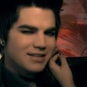 El texto musical PICK U UP de ADAM LAMBERT también está presente en el álbum For your entertainment (2010)