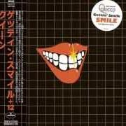 El texto musical THE MAN FROM MANHATTAN (BACK AGAIN) de BRIAN MAY también está presente en el álbum Gettin' smile (ghost of a smile) [smile] (1982)