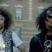 El texto musical BOUNCE de LMFAO también está presente en el álbum Party rock (2009)