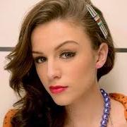 El texto musical IT'S ALL GOOD de CHER LLOYD también está presente en el álbum Come & get me (2013)