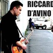 El texto musical DUE O TRE COSE CHE SO DI TE de RICCARDO D'AVINO también está presente en el álbum Fuggire e ritornare EP