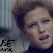 El texto musical ON THE RUN de SELAH SUE también está presente en el álbum Raggamuffin (2010)