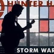 El texto musical FAITH de HUNTER HAYES también está presente en el álbum Storm warning
