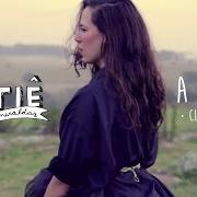 El texto musical A NOITE (REMIX) VERSÃO 2 de TIÊ también está presente en el álbum A noite (2015)