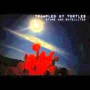 El texto musical HIGH WATER de TRAMPLED BY TURTLES también está presente en el álbum Stars and satellites (2012)