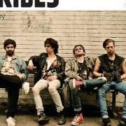 El texto musical NIGHTDRIVING de TRIBES también está presente en el álbum Baby (2012)