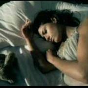 El texto musical SLEEP de LOLA PONCE también está presente en el álbum Fearless (2004)