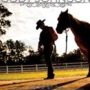 El texto musical NEVER GO HOME AGAIN de CODY JOHNSON también está presente en el álbum Cowboy like me (2014)