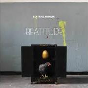 El texto musical WITH LOVE de BEATRICE ANTOLINI también está presente en el álbum Beatitude (2014)