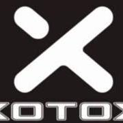 El texto musical TODESZONE de XOTOX también está presente en el álbum Disinhibition (2000)