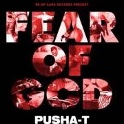 El texto musical SPEAKERS GOING HAMMER de PUSHA T también está presente en el álbum Fear of god (2011)